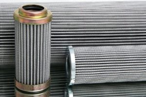 Wire mesh hydraulic filters
